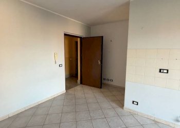Cucina - Bilocale via Ternavasso, 17, Poirino - foto 12