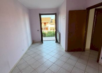 Camera da letto - Bilocale via Ternavasso, 17, Poirino - foto 20