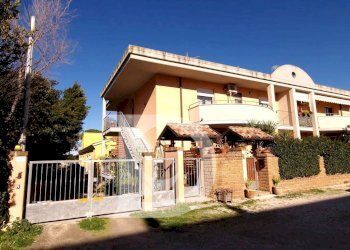 Foto 1 - Casa semi indipendente Via Marino di Resta, Loreto Aprutino - foto 1