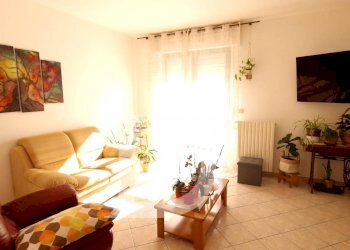 Foto 2 - Casa semi indipendente Via Marino di Resta, Loreto Aprutino - foto 2