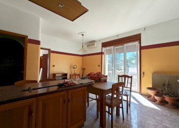 Foto 19 - Casa indipendente Via Battisti
 
1, Taviano - foto 19