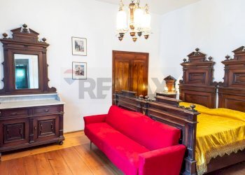 Camera / camera da letto - Appartamento via Nazionale
 
25, Croviana - foto 4