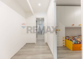 Hall / corridoio - Three-room apartment via gaetano ermoli
8, Roma - photo 14