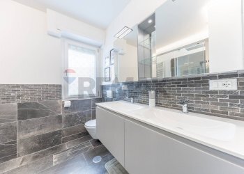 Bagno - Three-room apartment via gaetano ermoli
8, Roma - photo 16