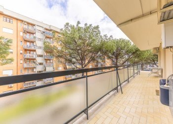 Balcone - Three-room apartment via gaetano ermoli
8, Roma - photo 28