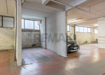 Parcheggio - Three-room apartment via gaetano ermoli
8, Roma - photo 38