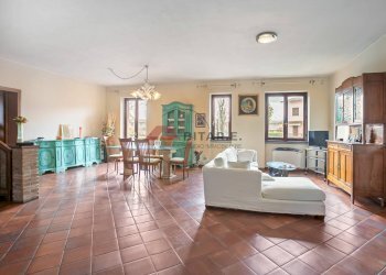 Foto 1 - Casa indipendente via roma
 
2, Flero - foto 1