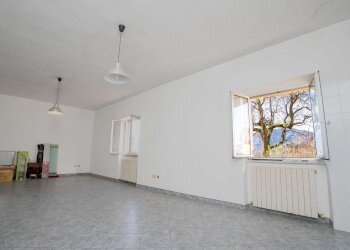 CREMENO -04 - Casa indipendente via Cremeno, Genova (zona Bolzaneto) - foto 5