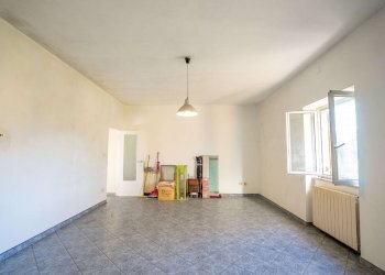 CREMENO -05 - Casa indipendente via Cremeno, Genova (zona Bolzaneto) - foto 6