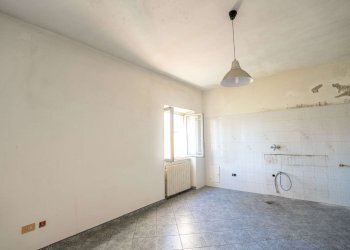 CREMENO -08 - Casa indipendente via Cremeno, Genova (zona Bolzaneto) - foto 9