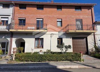 Foto 1 - Casa indipendente Castelbottaccio - foto 1