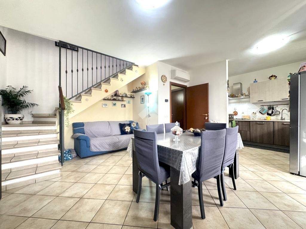 Four-room apartment Via Maestri, Rubiera - photo 3