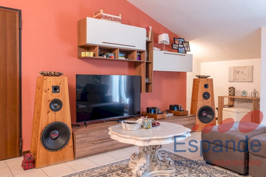 Four-room apartment Gaggio Montano - photo 1