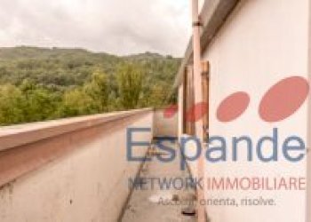 Four-room apartment Gaggio Montano - photo 8