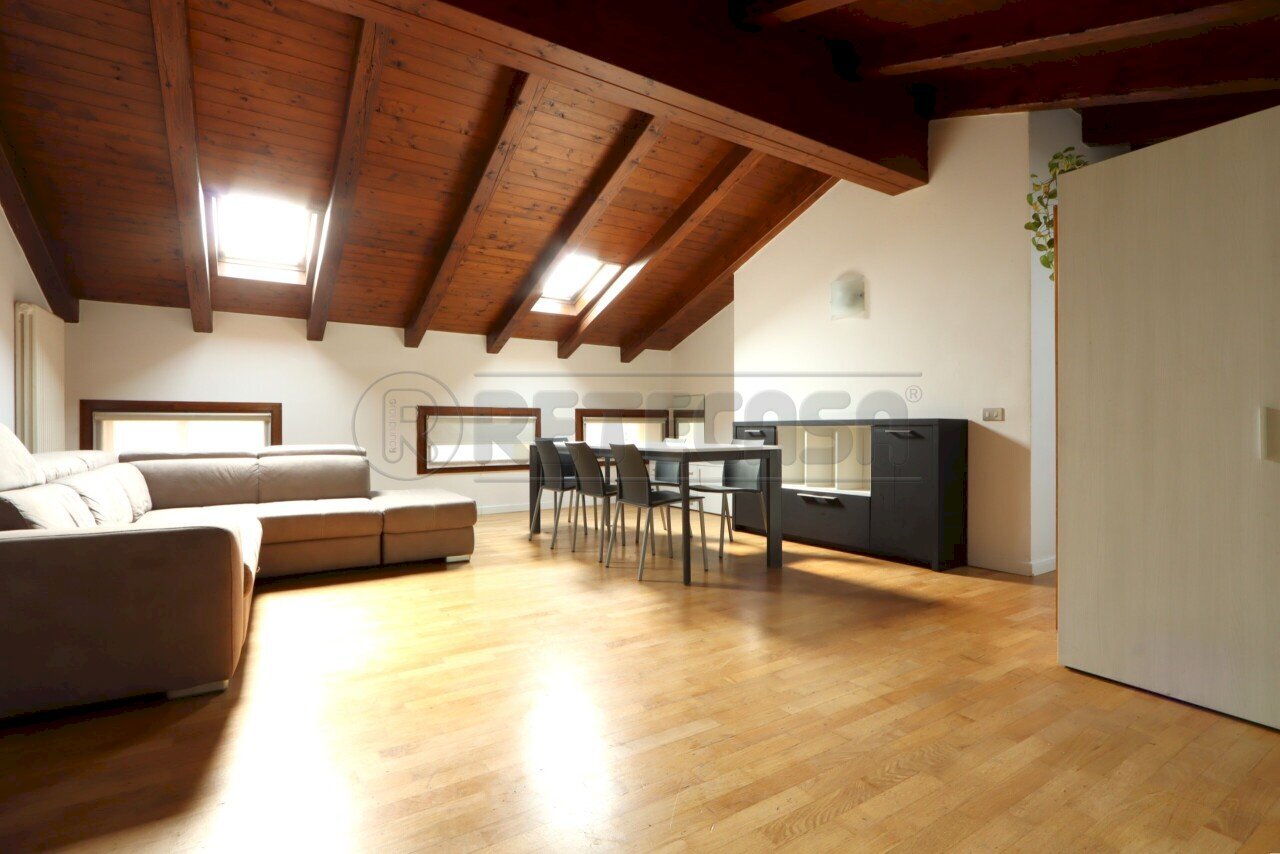 IMG_6411.JPG - Appartamento Contra' Do Rode 13, Vicenza - foto 2