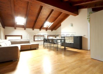 IMG_6410.JPG - Two-room apartment Contra' Do Rode 13, Vicenza - photo 1