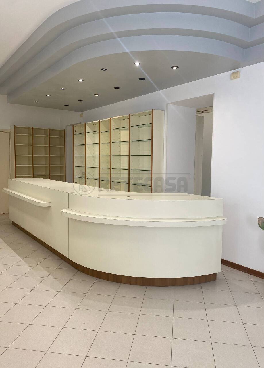 INGRESSO - Commercial Premises Via Roma 1, Orgiano - photo 1