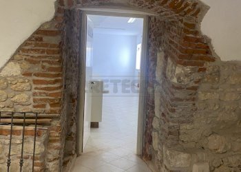 STANZA - Commercial Premises Via Roma 1, Orgiano - photo 4