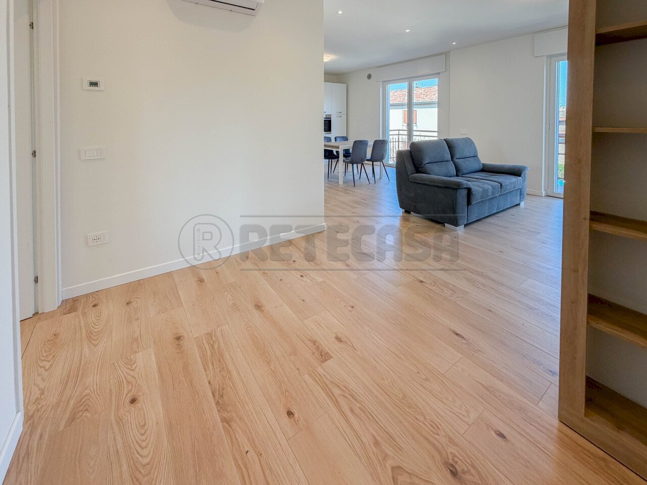 zona giorno - Apartment Viale Italia, Creazzo - photo 1