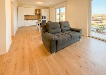 zona giorno - Apartment Viale Italia, Creazzo - photo 2