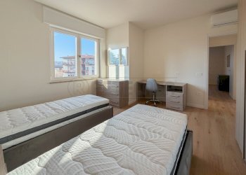 camera da letto - Apartment Viale Italia, Creazzo - photo 18