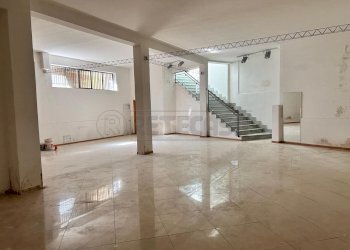 6.jpeg - Commercial Premises Via Pier Maria Rosso di San Secondo 107, Caltanissetta - photo 5