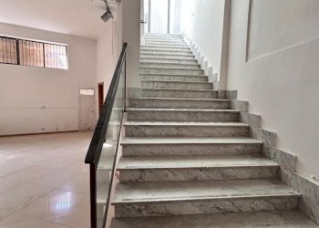 9.jpeg - Commercial Premises Via Pier Maria Rosso di San Secondo 107, Caltanissetta - photo 6