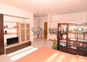 VANO PRINCIPALE - One-room apartment Via de Larderel 88, Livorno - photo 4
