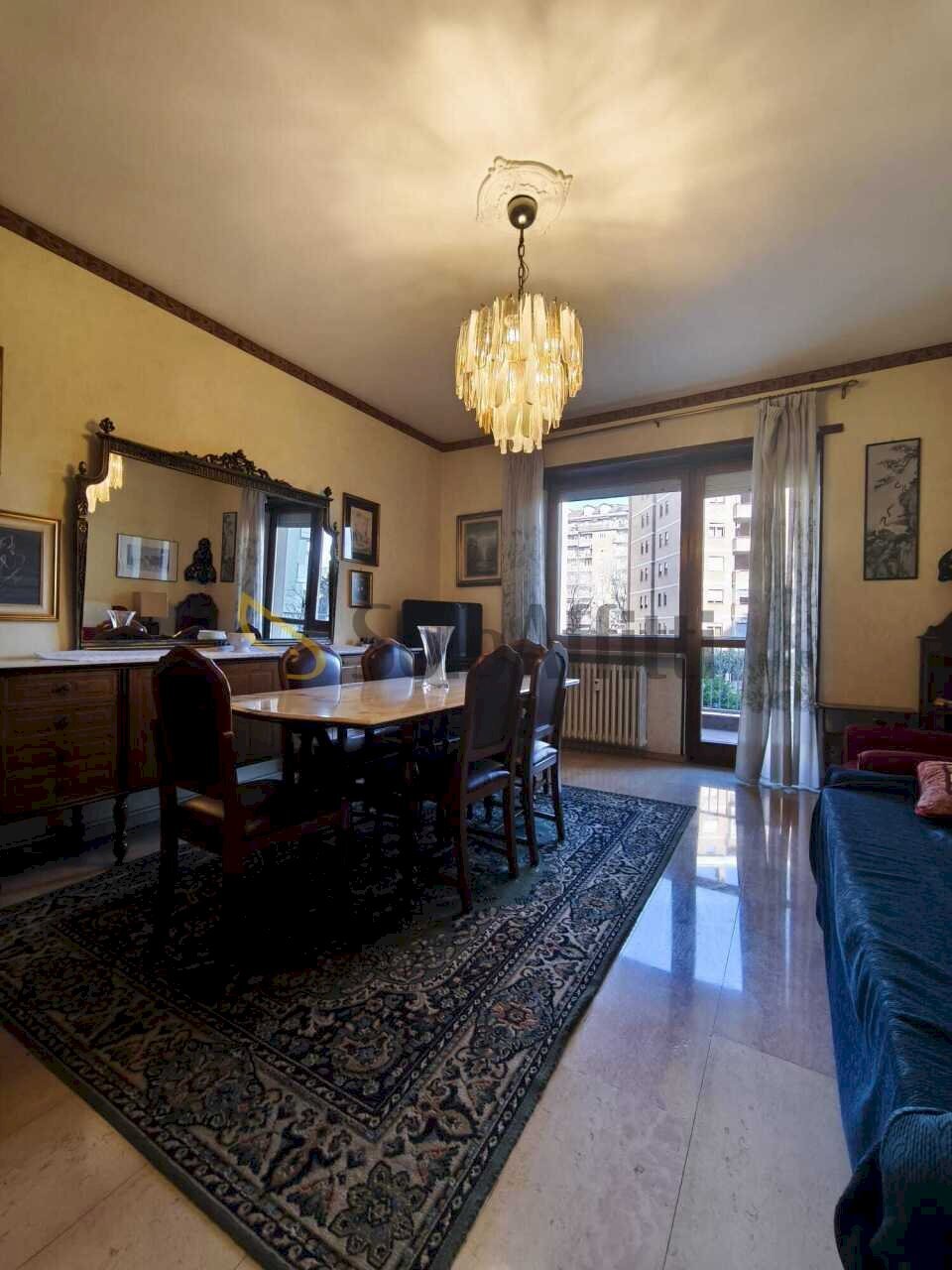 salotto - Trilocale Via Enrico Dandolo 21, Torino (zona Mirafiori Nord) - foto 1