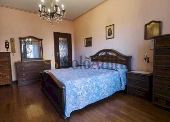 camera da letto - Trilocale Via Enrico Dandolo 21, Torino (zona Mirafiori Nord) - foto 13