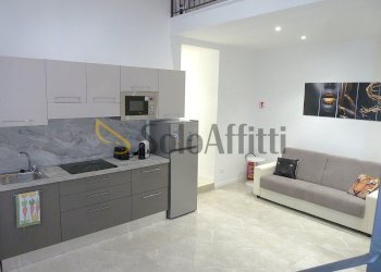 Soggiorno e angolo cottura - Bilocale Vicolo Villanuova 6, Sanremo - foto 6