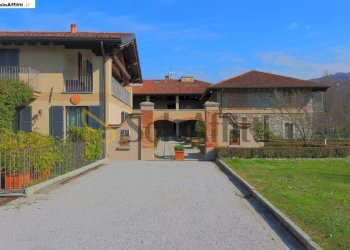 ingresso condominio - Trilocale Via Lega Lombarda 1, Castello di Brianza - foto 7