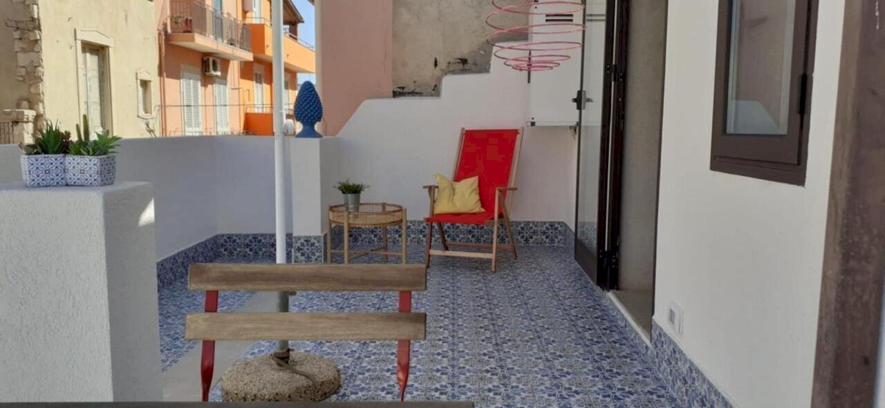 WhatsApp Image 2026-02-24 at 12.56.44.jpeg - Porzione di casa Via C. Colombo 77, Pozzallo - foto 1