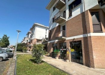 32.jpg - Bilocale Piazza Borsellino e Falcone 4, Salsomaggiore Terme - foto 3