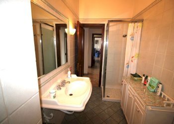 IMG_9630.JPG - Appartamento Via delle Panche 50, Firenze (zona Santa Maria Novella) - foto 30