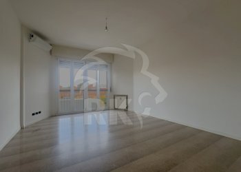 AFFITTO QUADRILOCALE ZONA SAFFI BOLOGNA-1.jpg - Quadrilocale Viale Sandro Pertini 8, Bologna - foto 3