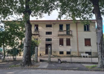 Four-room apartment Noventa Vicentina - photo 1