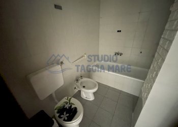 IMG_8879.JPG - Four-room apartment Cipressa - photo 13