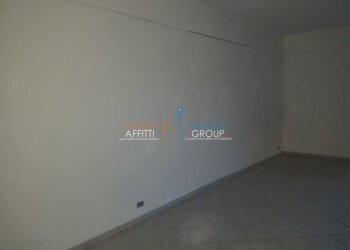 20181112_170853.jpg - Locale Commerciale Via Don Minzoni 10, Massa - foto 5