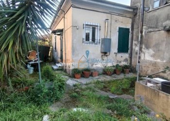 5.jpg - Villa Via Petroniano 10, Massa - foto 2
