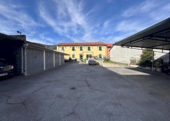 WhatsApp Image 2026-04-04 at 16.34.52 (1).jpeg - Box Via Nazionale 267, Sestri Levante - photo 2