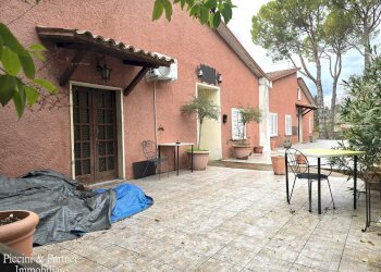 02.jpg - Albergo - Struttura ricettiva Via Chiesa Tonda, Trevi - foto 2