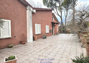 03.jpg - Albergo - Struttura ricettiva Via Chiesa Tonda, Trevi - foto 3