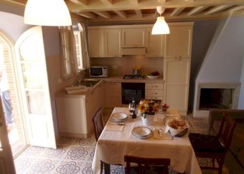 WhatsApp Image 2026-02-04 at 08.51.55 (2).jpeg - Casa semi indipendente Camaiore - foto 15