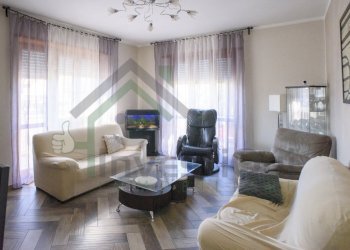 SALONE - Appartamento Via Battitore 67, Ciriè - foto 1