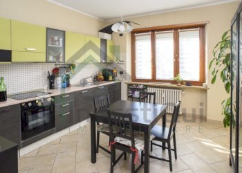 CUCINA - Appartamento Via Battitore 67, Ciriè - foto 8