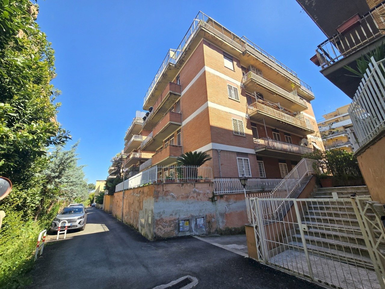 1000412260.jpg - Quadrilocale Via Mario Canavari 11, Roma - foto 1