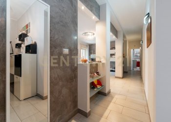 Via del Falcetto 35 ct (11).jpg - Appartamento Via del Falcetto 35, Catania - foto 12