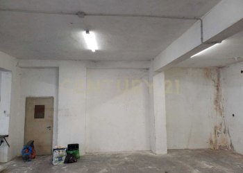 PHOTO-2026-04-07-17-03-34 (6).jpg - Warehouse Via Lucania 10, Verona (neighborhood Borgo Milano) - photo 10