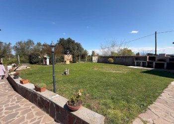 ad5624d8-0f0f-40c0-bd9f-6692a9b7ba8f.jpg - Villa Via Trigno 27, Aprilia - photo 28